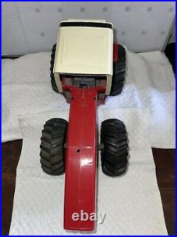 Vintage international Harvester 3588 2+2 Tractor 14 Metal 1/16