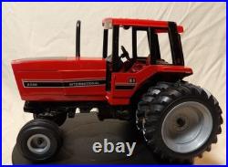 Vtg 1/16 scale Ertl International harvester 5288 diecast tractor rear Duals Toy Vtg 1/16 scale Ertl International harvester 5288 diecast tractor rear Duals Toy