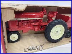 Vtg ERTL International Harvester IH Stock 5011 Tractor & Wagon Set 1/16 withBox