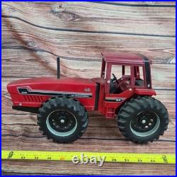 Vtg Ertl International Harvester 6388 2+2 articulating 4wd die-cast Maroon top
